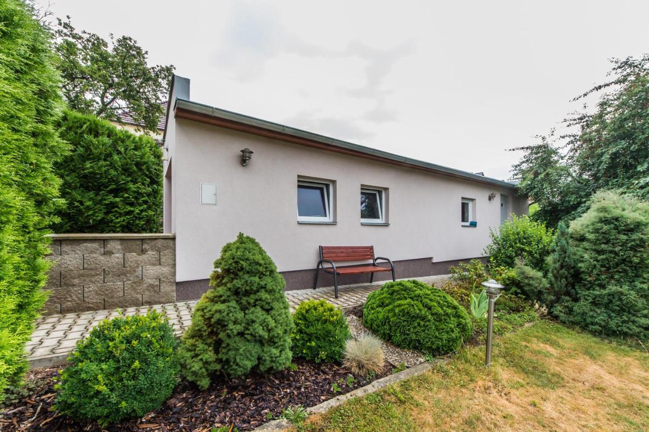 Pension Milada Klecany Extérieur photo
