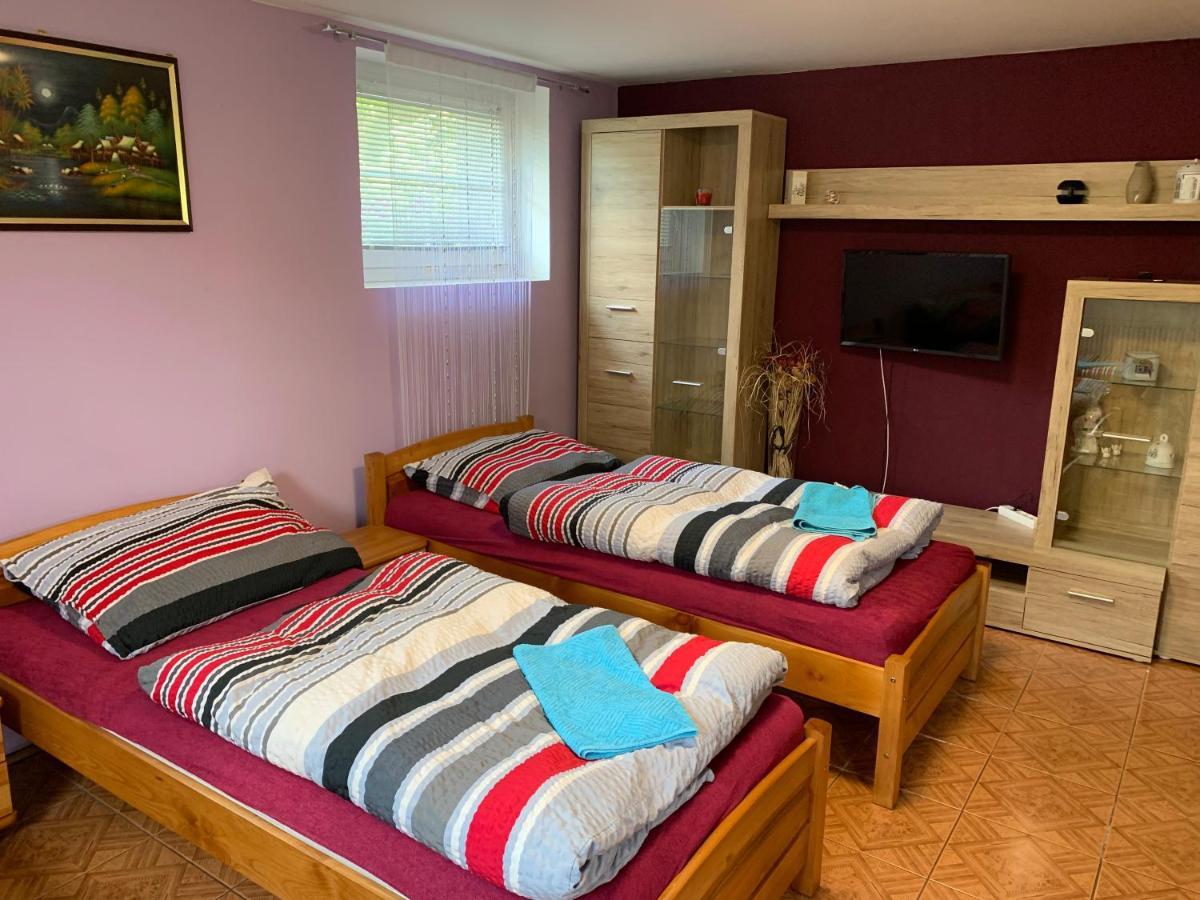 Pension Milada Klecany Extérieur photo